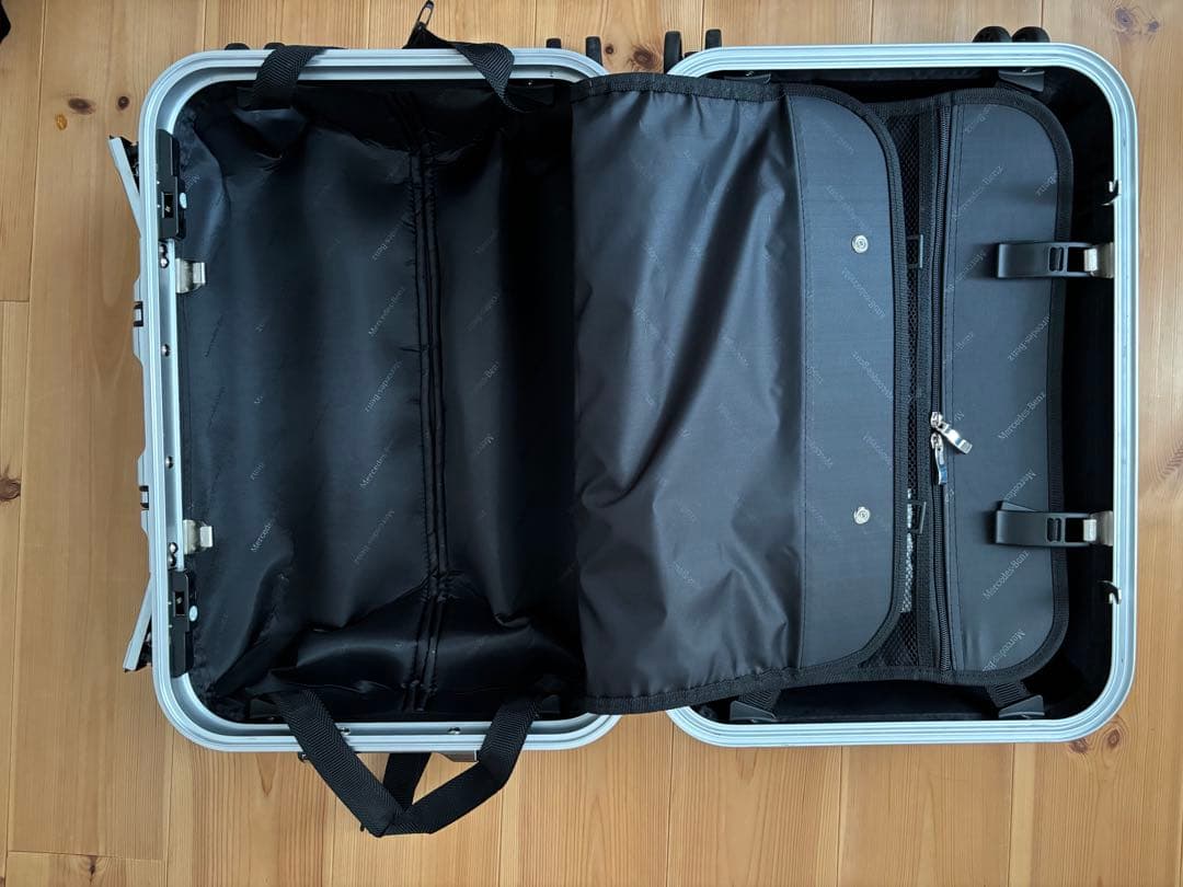 Mercedes キャリーケース 4輪 TSAロック付きの通販はau PAY マーケット