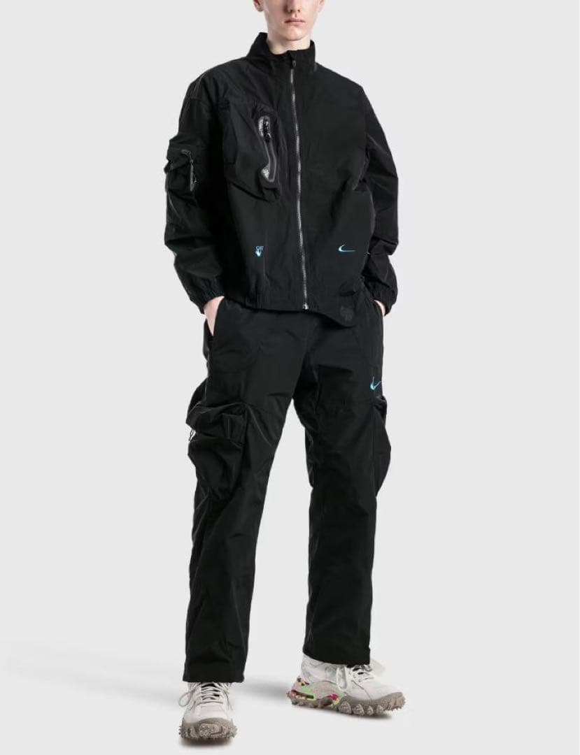 あゆと様専用Nike x Off-Whiteトラックスーツnewjeansミンジ - メルカリ