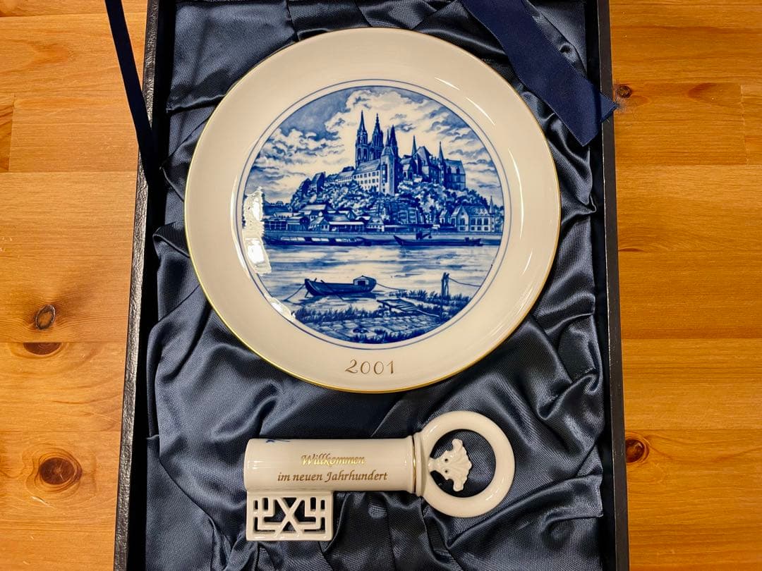 「新世紀　特別企画」　エターナルマイセンイヤープレート　2001 Yahoo!オークション -「イヤープレート2001」(マイセン) (西洋陶磁)の