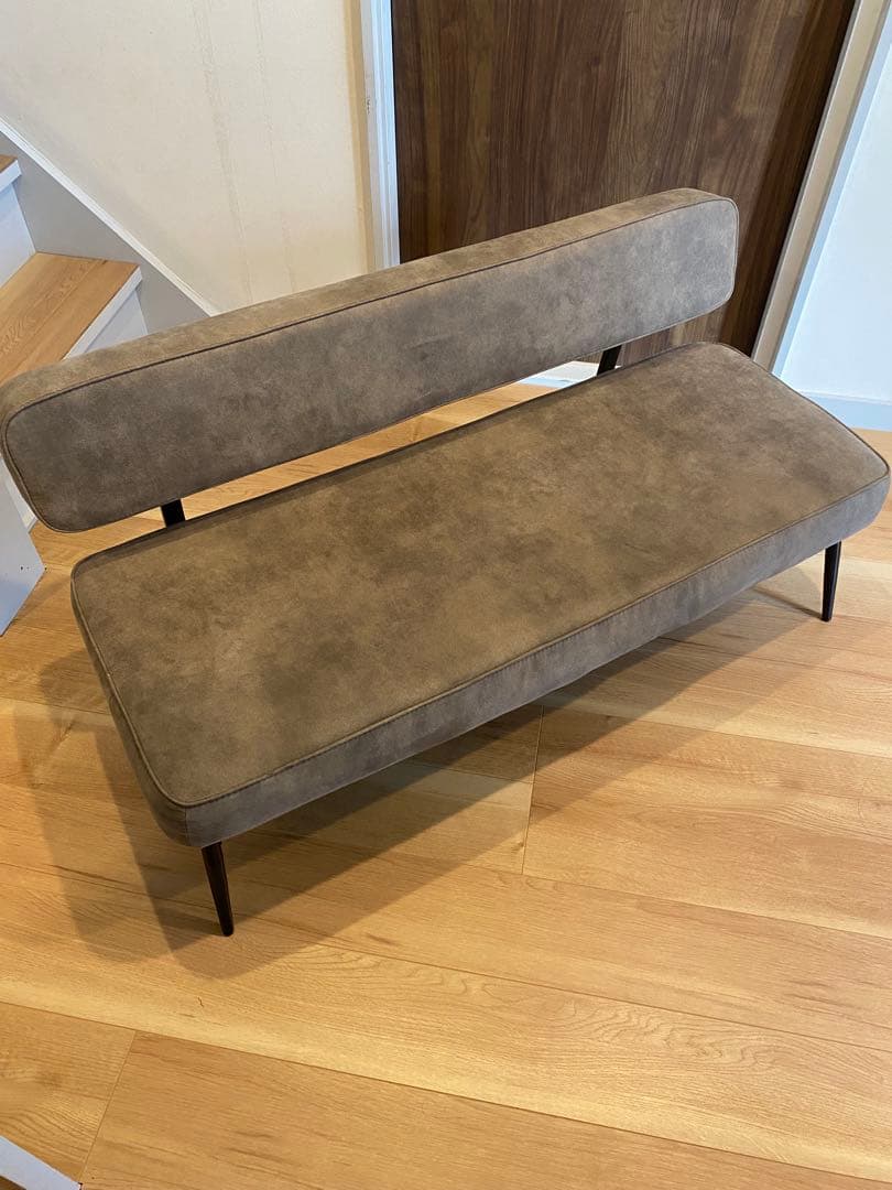 Mah　スエード調ファブリックソファ 121cm 使用僅かです。 天然木 ワイド ファブリックソファ フォード 【80-100004】｜激安