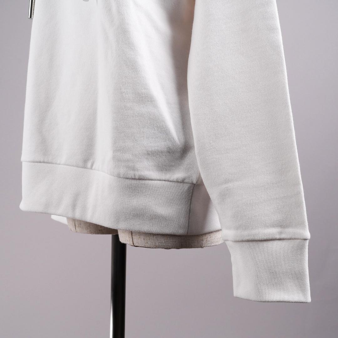 58☆琉球様専用 極美品・タグ付】モンクレール パーカー サイズXS