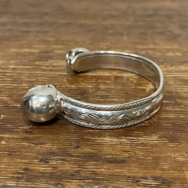 激レア! 祐天寺 あるじゃん ag factory 唐草彫り スカル バングル