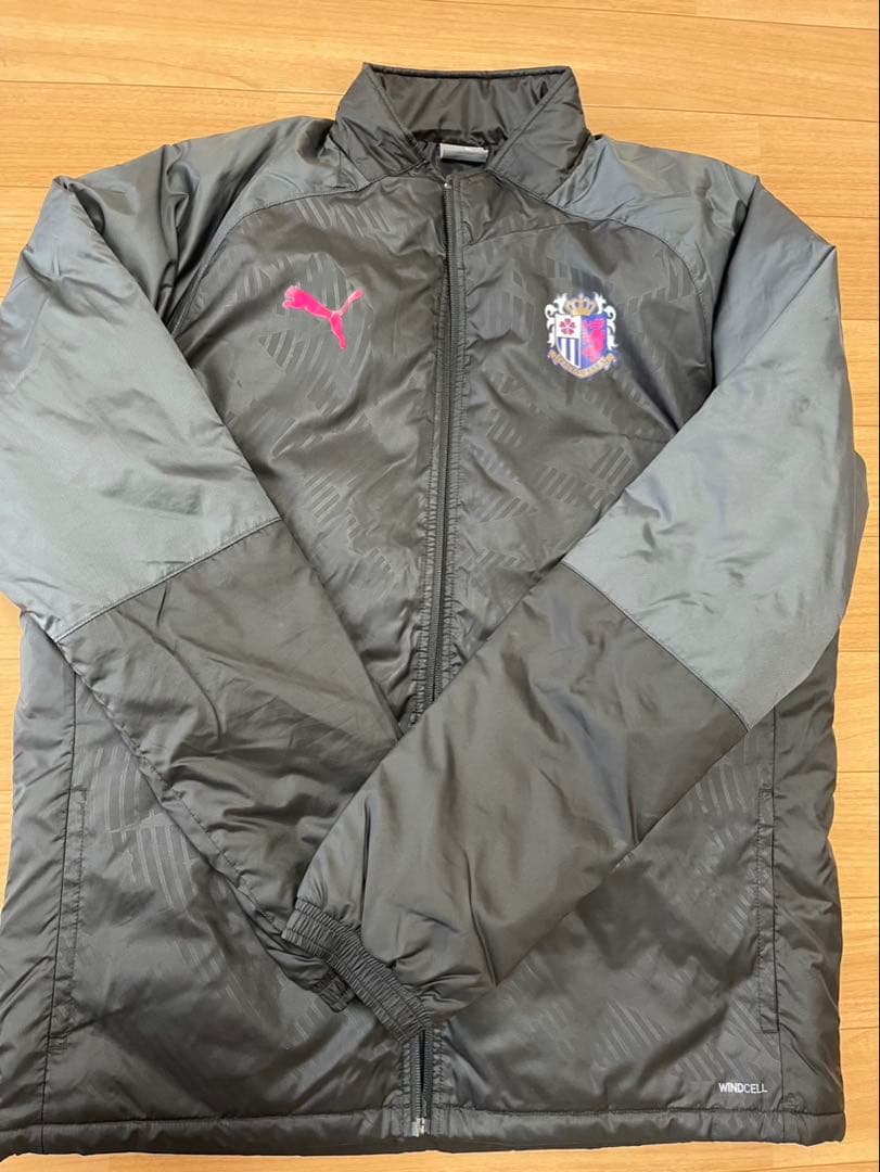 セレッソ大阪 プーマ ウォーマージャケット XXL - メルカリ