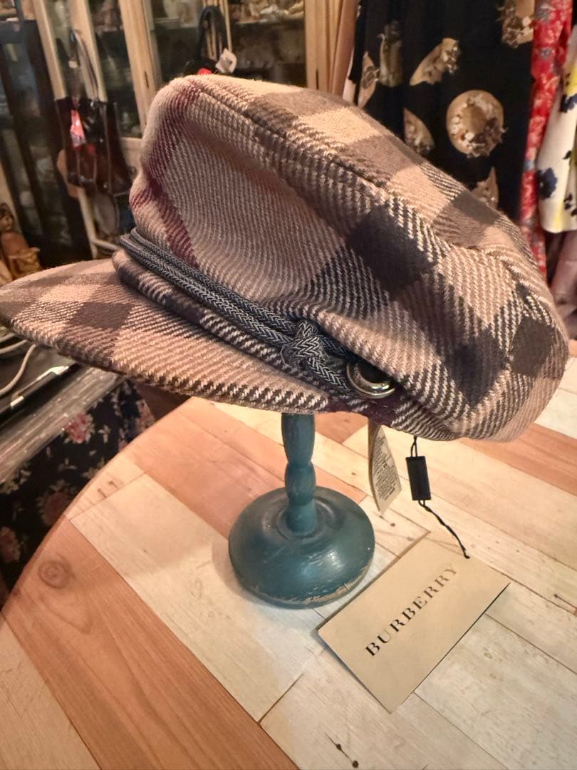 Burberry チェック柄 ベレー帽　M BURBERRY BLUE LABEL チェック柄 ベレー帽 ピンク - メルカリ