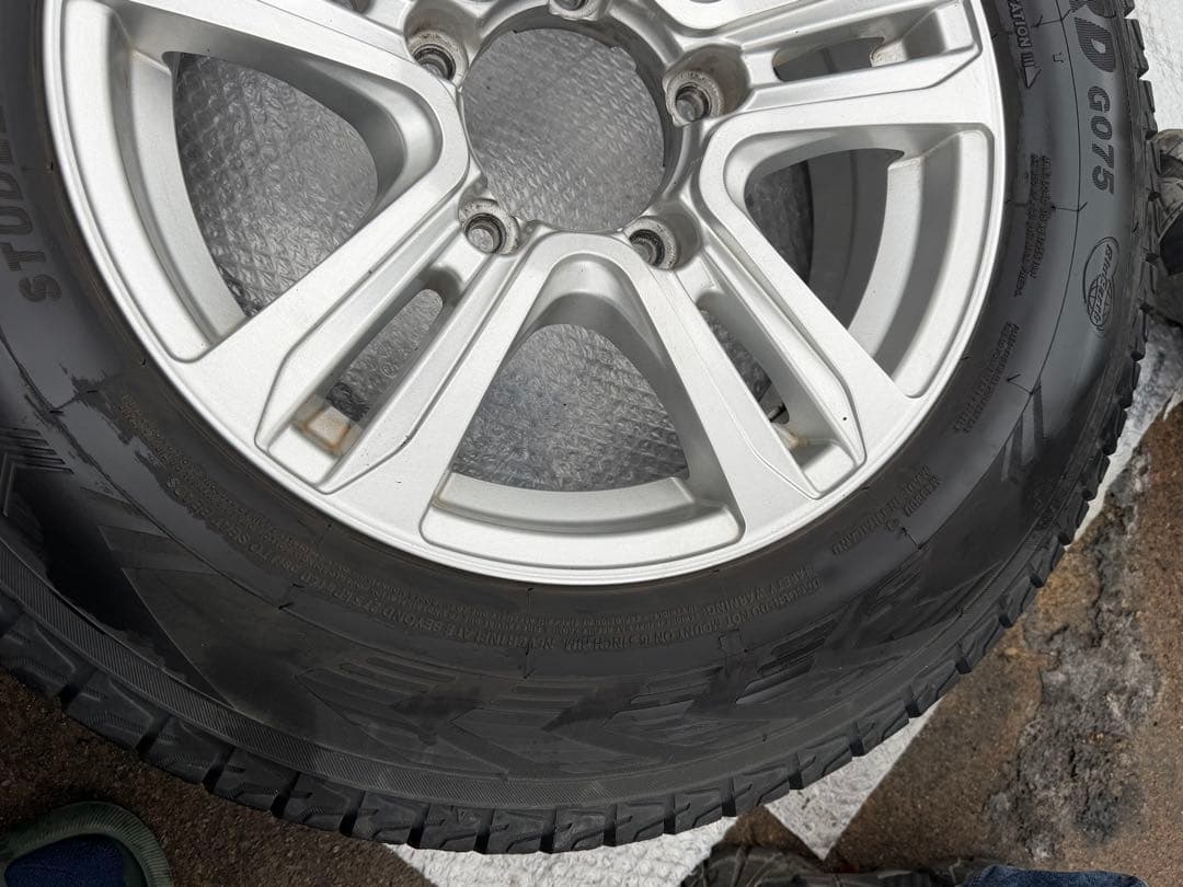 16インチ ホイール・タイヤセット . 175/80/R16