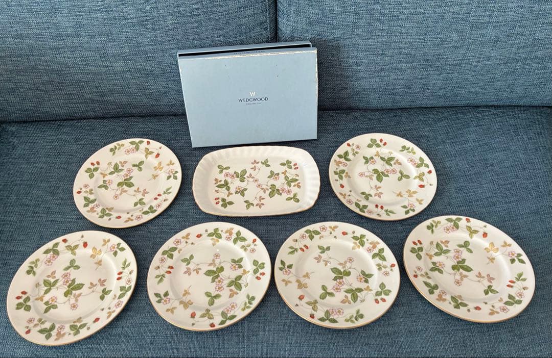 ウェッジウッド　ワイルドストロベリー　皿　7枚セット ウェッジウッドWEDGWOOD ワイルドストロベリーアーカイブ 20センチ