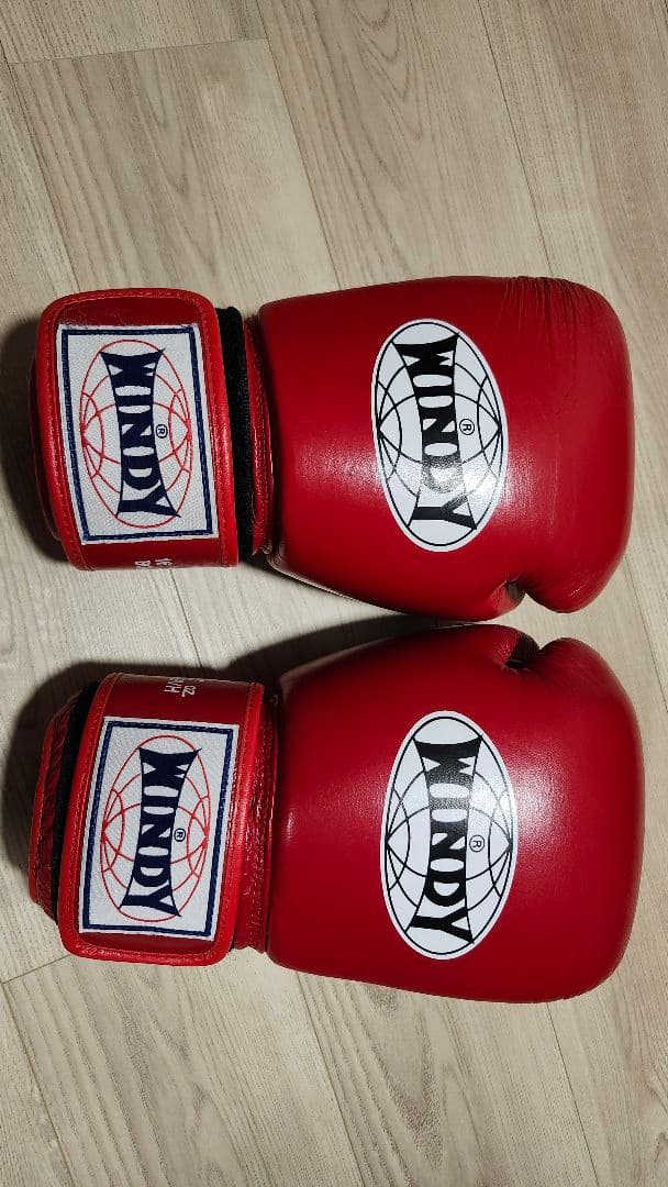 (はちろ様)WINDY ボクシンググローブ 赤 WINDYグローブRED 10OZ | GRAPPLING SHOOT BOXERS ONLINE