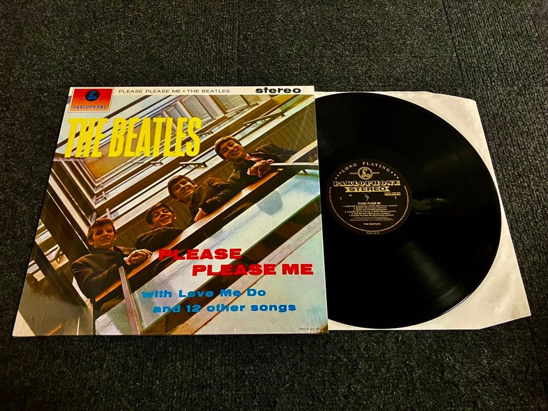 GOLD PARLOPHONE BEATLES PLEASE PLEASE ME - メルカリ