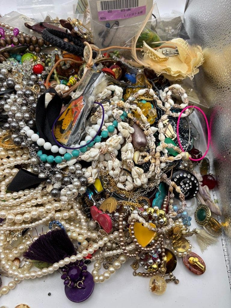 4kg イミテーション まとめ アクセサリー メッキ パール 18K含 ⑩ 遺品