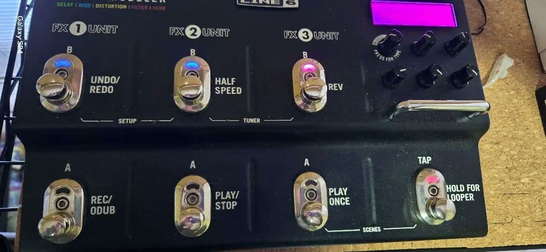 LINE6 M9 Stompbox Modeler 本体　アダプターのみ LINE6/M9 Stompbox Modelerの使い方やレビュー！アダプターの代用は