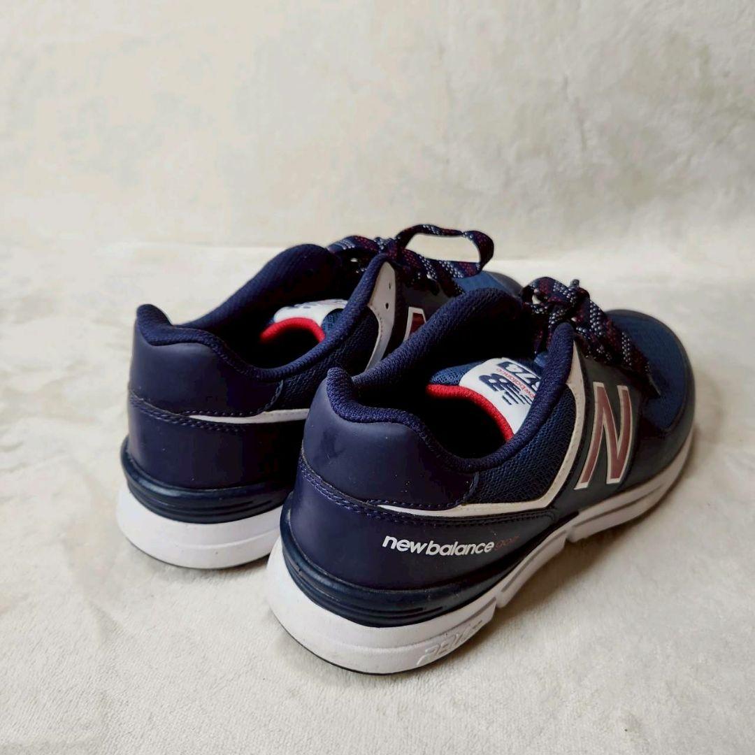 美品！ニューバランスゴルフ スパイクレスゴルフシューズ 24.5センチ