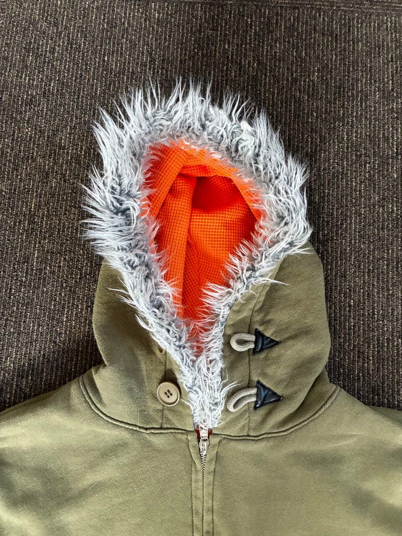 見知らぬ人様専用 brrrsos着用 A BATHING APE ファーパーカー - メルカリ