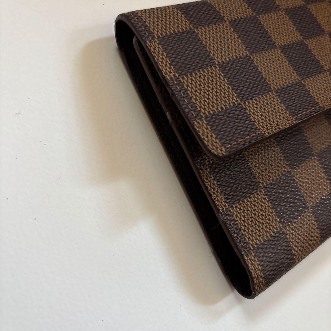 ルイ・ヴィトンのダミエ・エベヌ ポルトトレゾール・エテュイ・パピエ