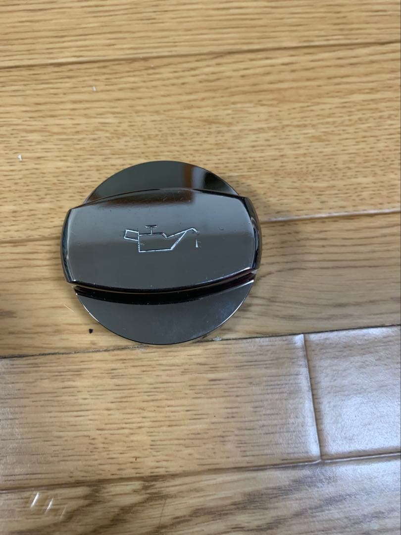 激レア希少ベンツW140ロリンザーオイルキャップとボンネットウォッシャーカバー 激レア希少ベンツW140ロリンザーオイルキャップとボンネット