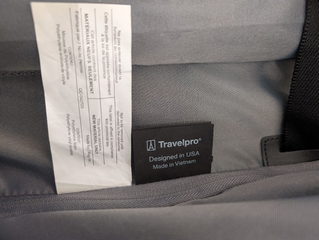 Travelpro Crew 11 トラベルプロ 48.2L キャリーケース 黒