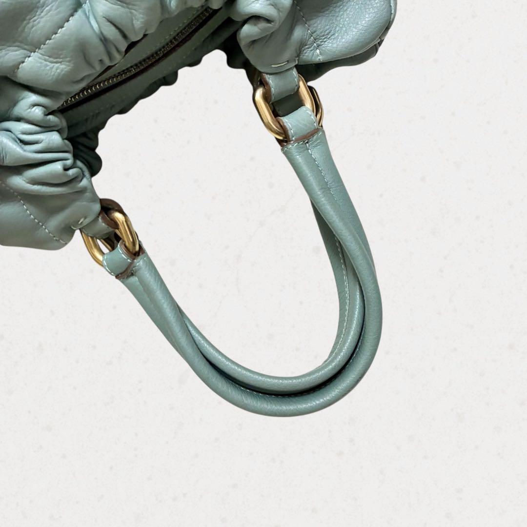 美品 マックスマーラ ハンドバッグ 巾着 ロゴプレート ゴールド金具 本