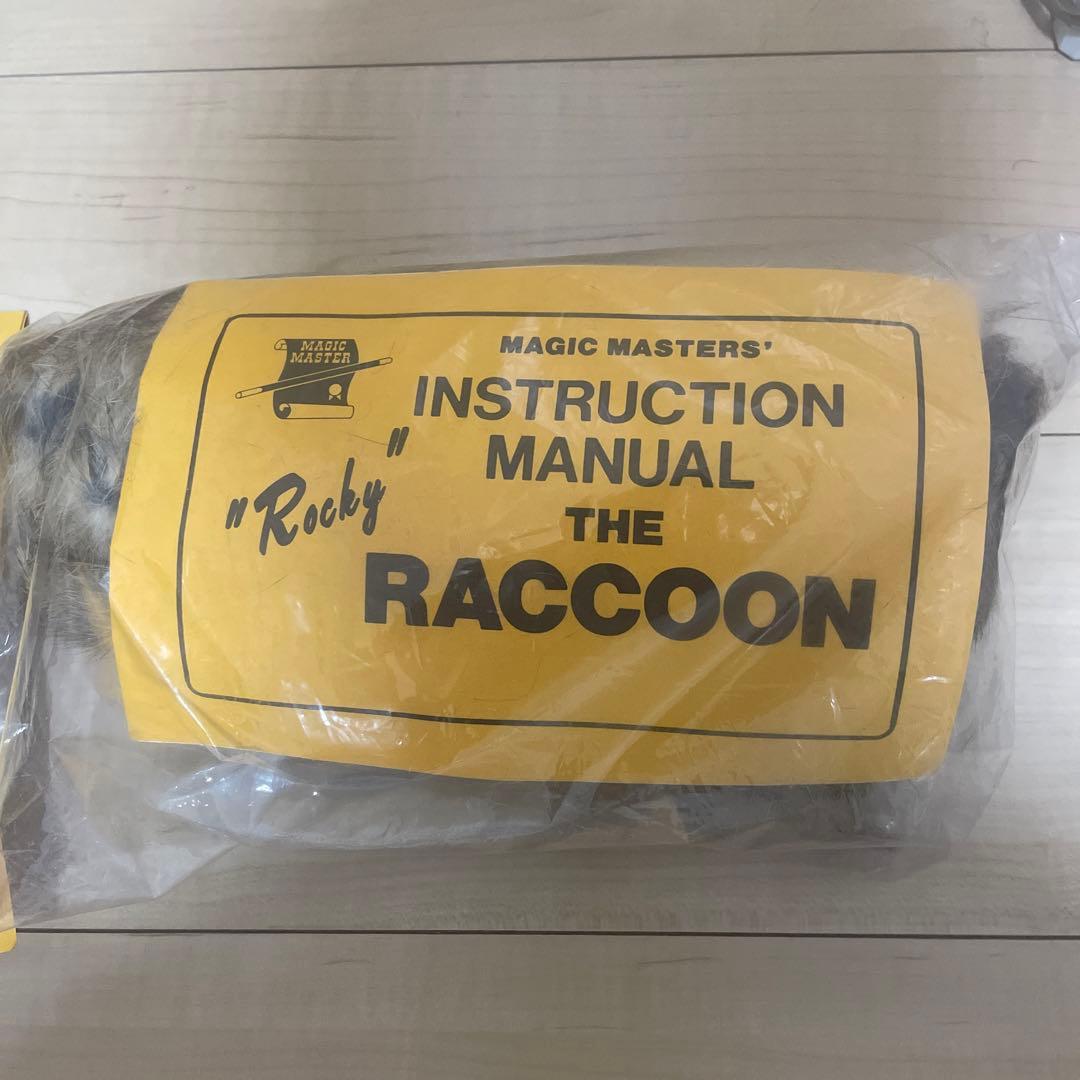 ロッキー•ザ•ラクーン - メルカリ