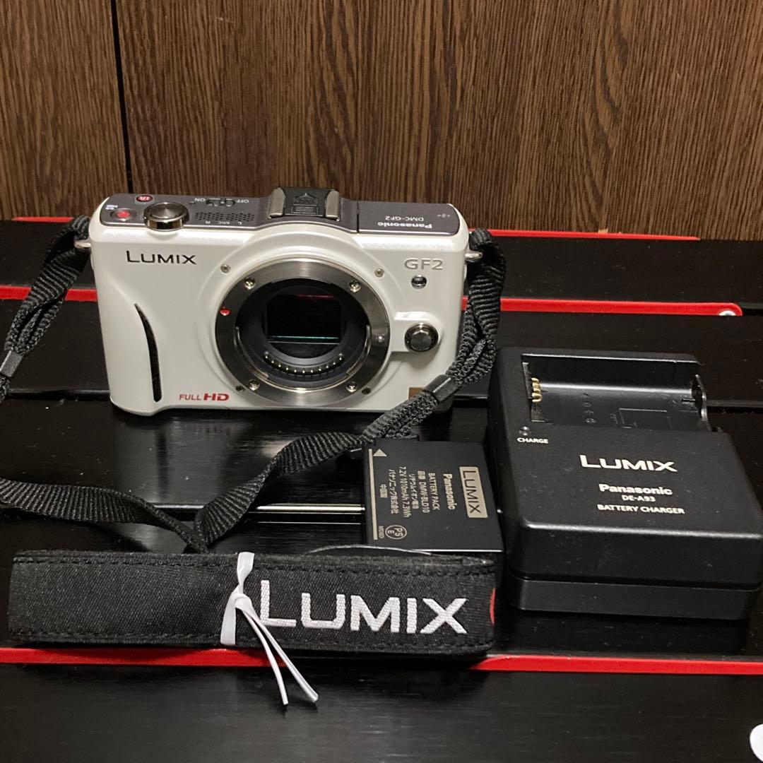 美品　レア　Panasonic LUMIX GF2 ミラーレス一眼　ボディ 美品 レア Panasonic LUMIX GF2 ミラーレス一眼 ボディ パナソニック