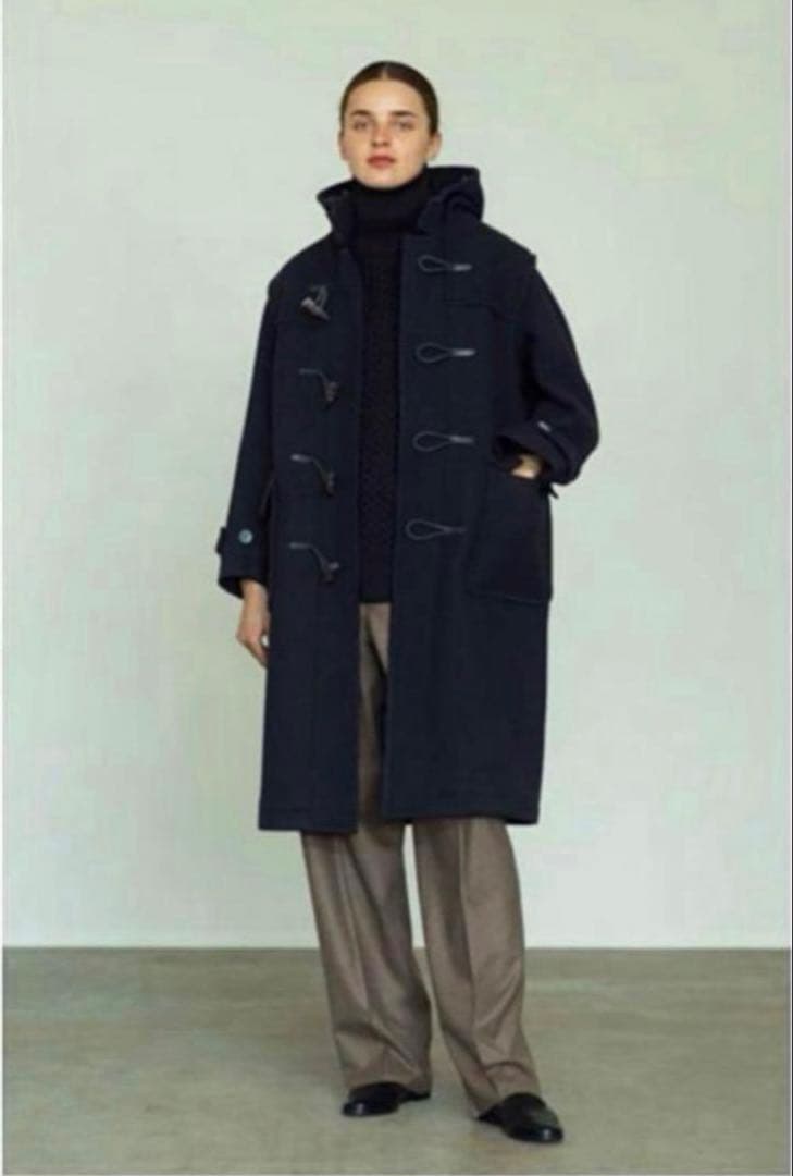 美品　YLEVE イレーヴ　ダッフルコート　ロング 上質な素材とロング丈が大人っぽい〈イレーヴ〉のダッフルコート