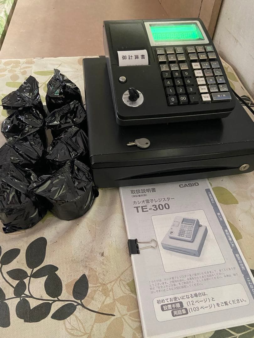 CASIO TE-300 電子レジスター　黒　【値下げ】 カシオ TE-400 軽減税率 対応