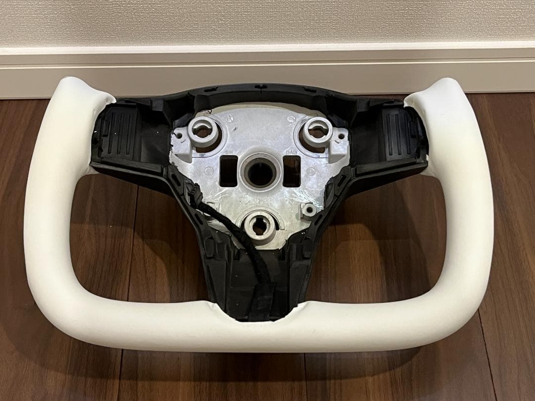 テスラモデル３　ヨークハンドル（ナッパレザー、サイドマットカーボン）ヒーター対応 テスラ モデルY モデル3 ヨーク ハンドル PVCレザー カーボンブラック