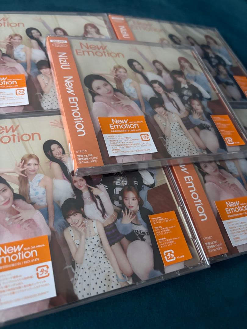 NIZIU New Emotion 通常盤 新品未使用未開封 NiziU/ New Emotion 通常盤 【CD】 ソニーミュージックマーケティング