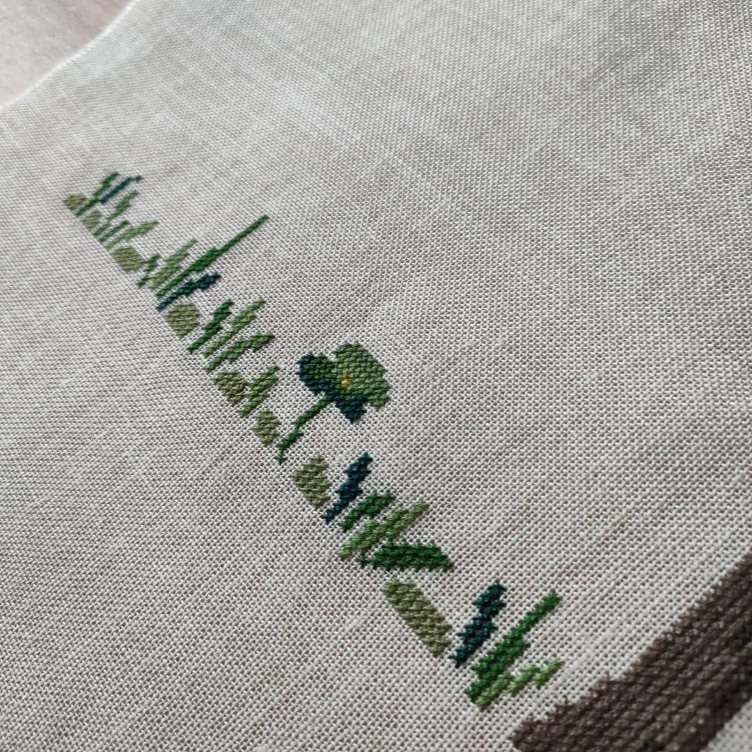 《完成品》フレメ 枝垂れ柳 クロスステッチ