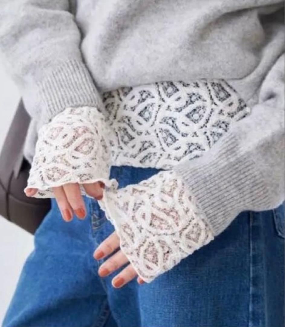 【新品未使用】IENA ペイズリーストレッチレースプルオーバー 追加3》ペイズリー ストレッチレースプルオーバー（Tシャツ