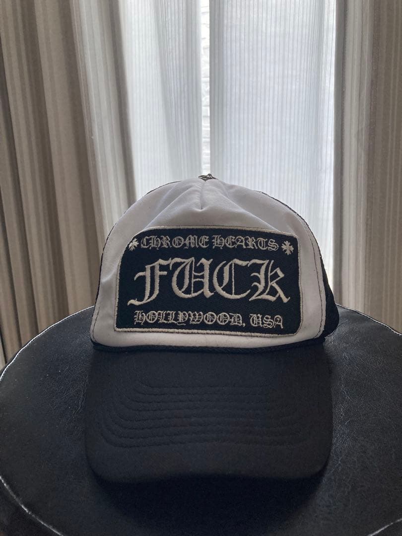 CHROME HEARTS メッシュキャップ FUCK オールド　早い者勝ち クロムハーツ ハリウッド FUCK トラッカー メッシュ キャップ ブラック