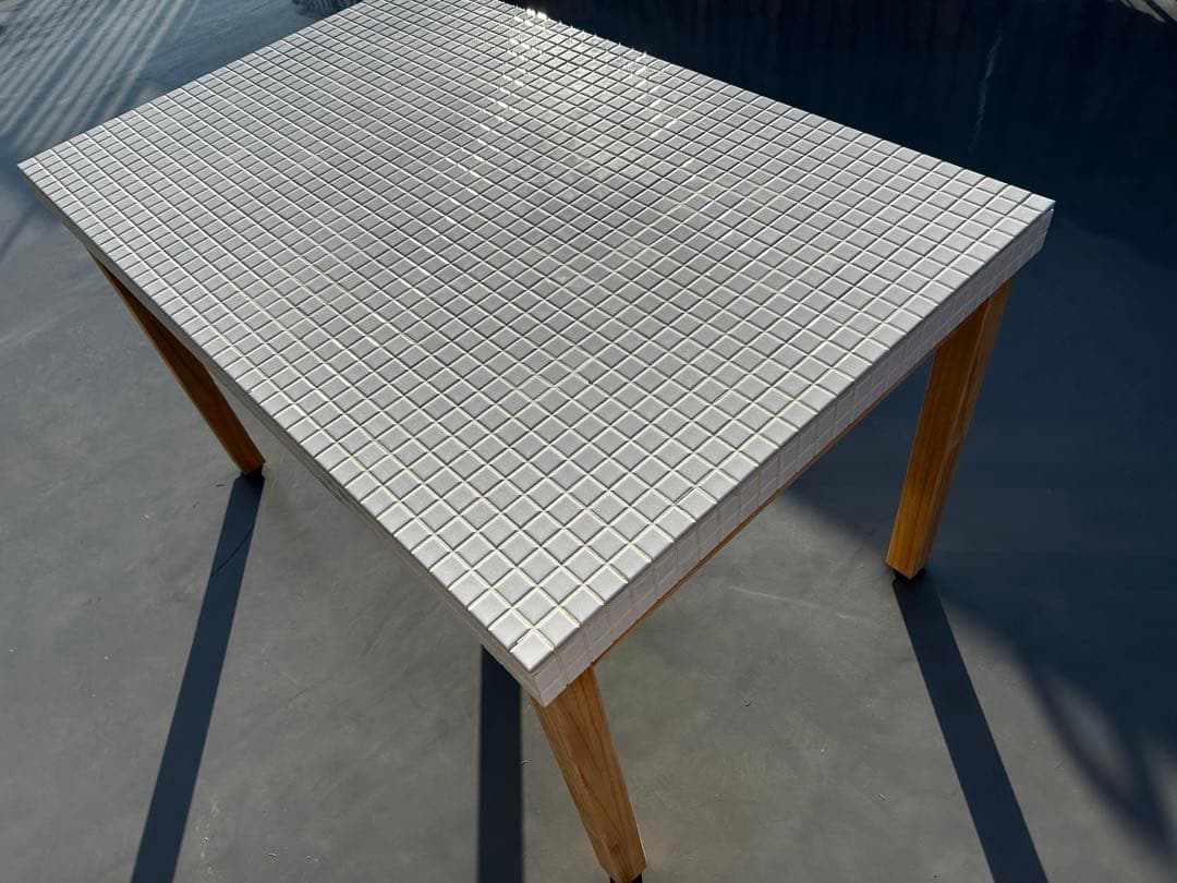 モモナチュラル タイル ダイニングテーブル - メルカリ