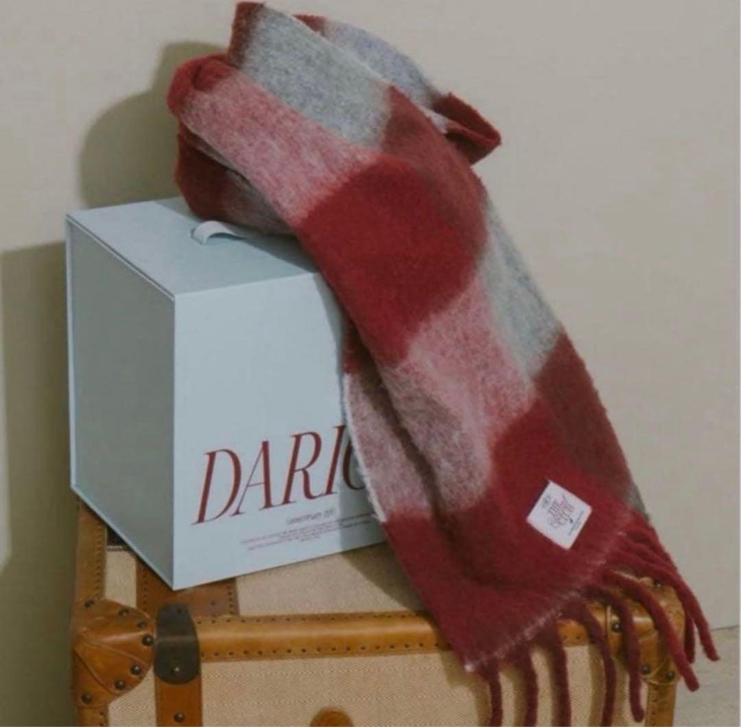 darich チェックボリュームマフラー ノベルティ ダーリッチ darich チェックボリュームマフラー ノベルティ - メルカリ