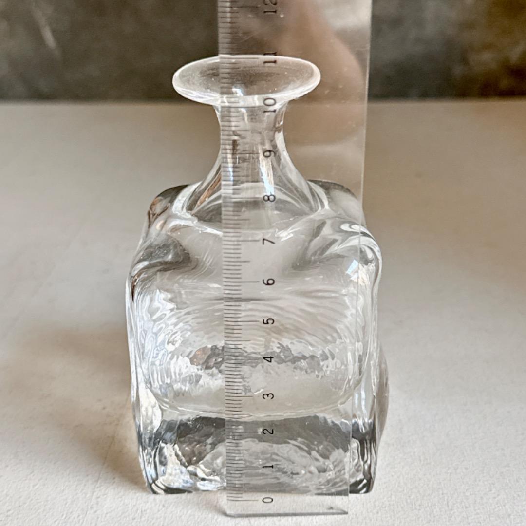 美品☆西山芳浩 花瓶 ボトル 角小ビン ガラス 一輪挿し - メルカリ