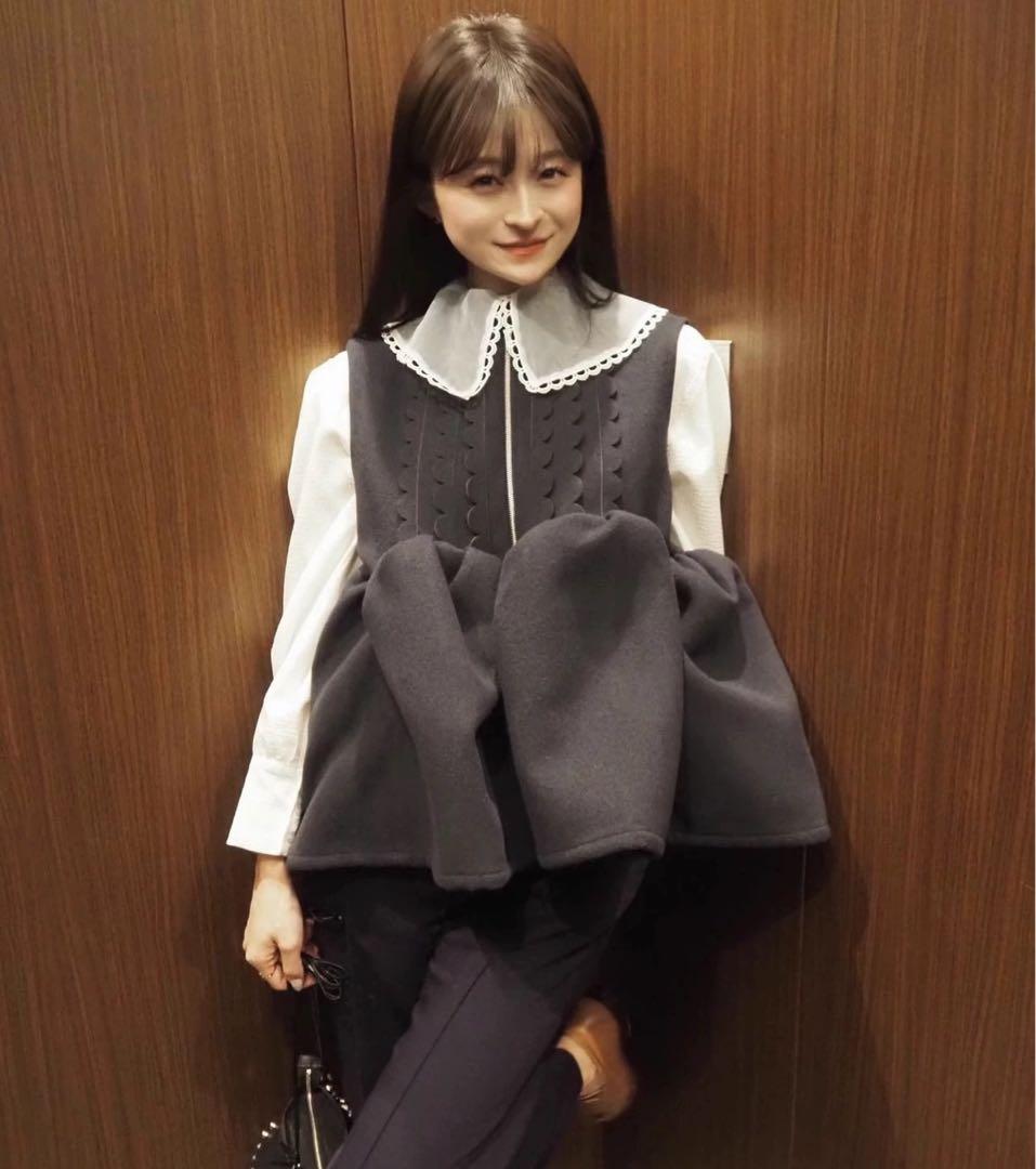 Bibiy ANGIE SLEEVELESS JACKET ネイビー