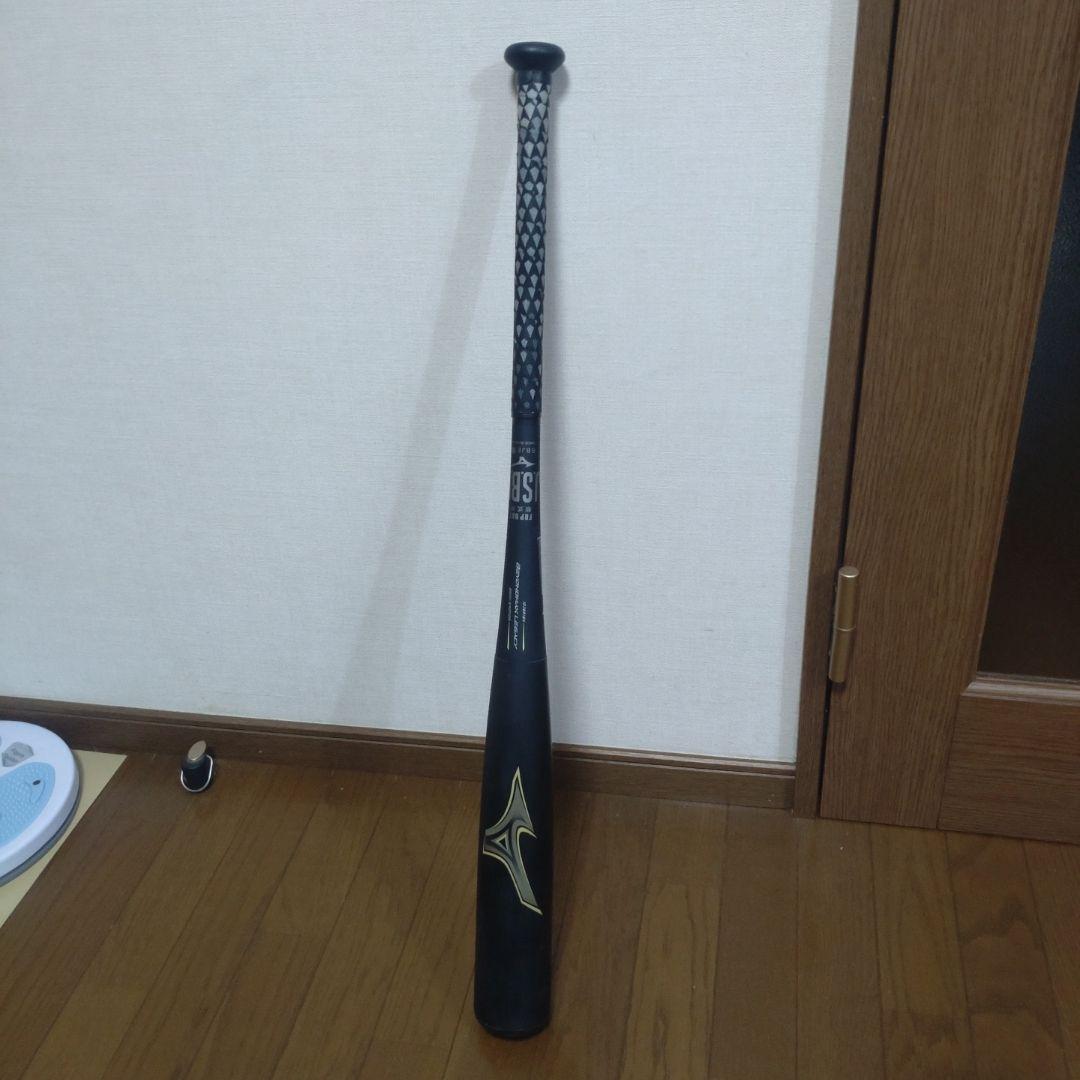 【超美品】ミズノ 軟式バット ビヨンドマックスレガシー　83cm　730㌘ Amazon | MIZUNO(ミズノ)軟式用FRP製 ビヨンドマックスレガシー メタル