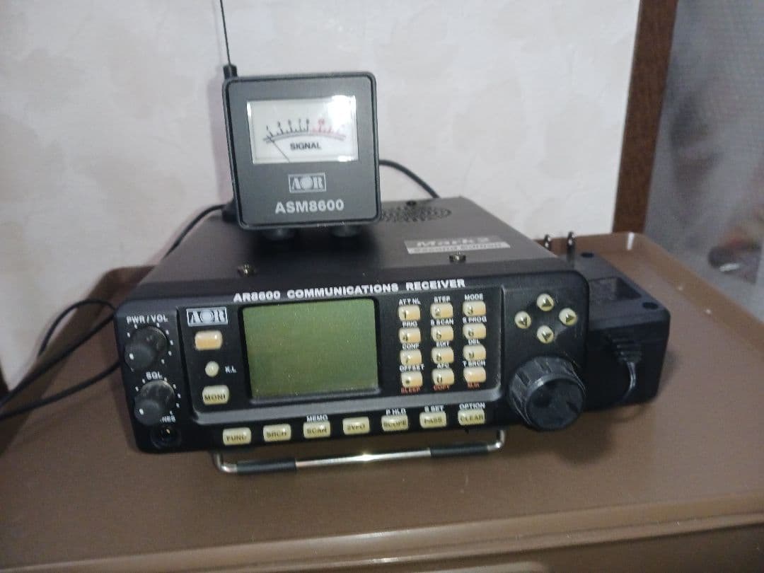 AOR AR8600 通信受信機 ASM8600信号メーター アンテナ 付き - メルカリ
