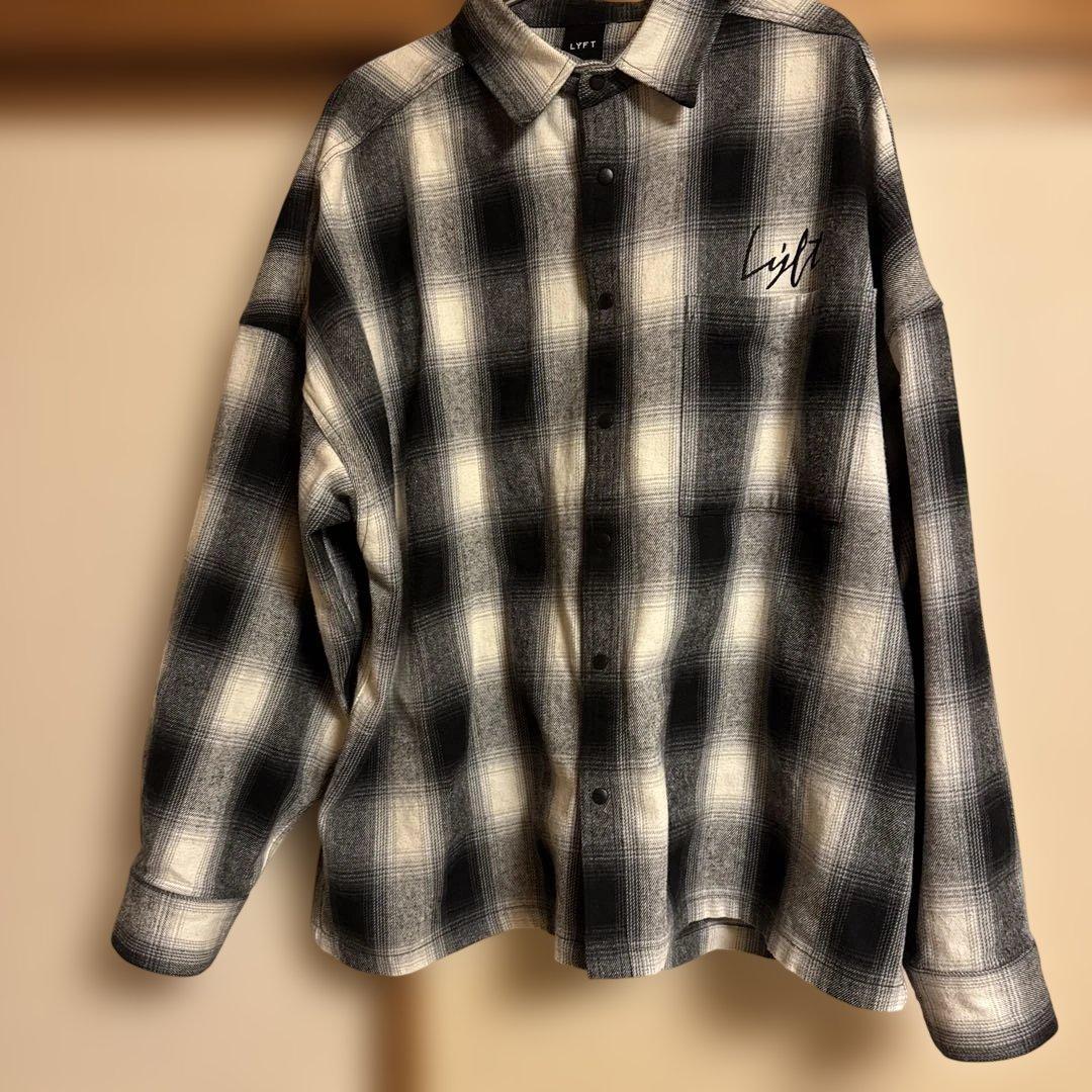 LYFT チェック柄ネルシャツ Mサイズ　エドワード加藤　リフト LYFT チェック柄ネルシャツ Mサイズ エドワード加藤 リフト - メルカリ
