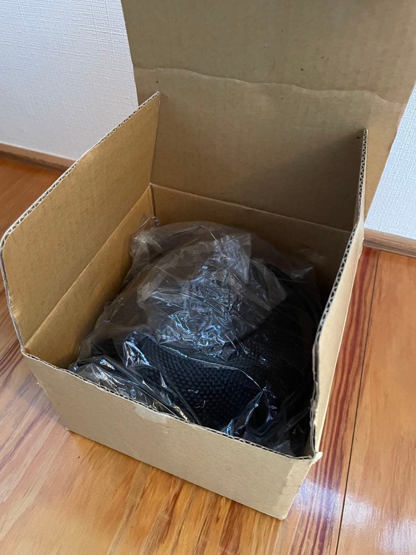 【新品未使用】南部鉄器　鉄瓶　急須　1.1L 池永鉄工製　箱付き　南部アラレ