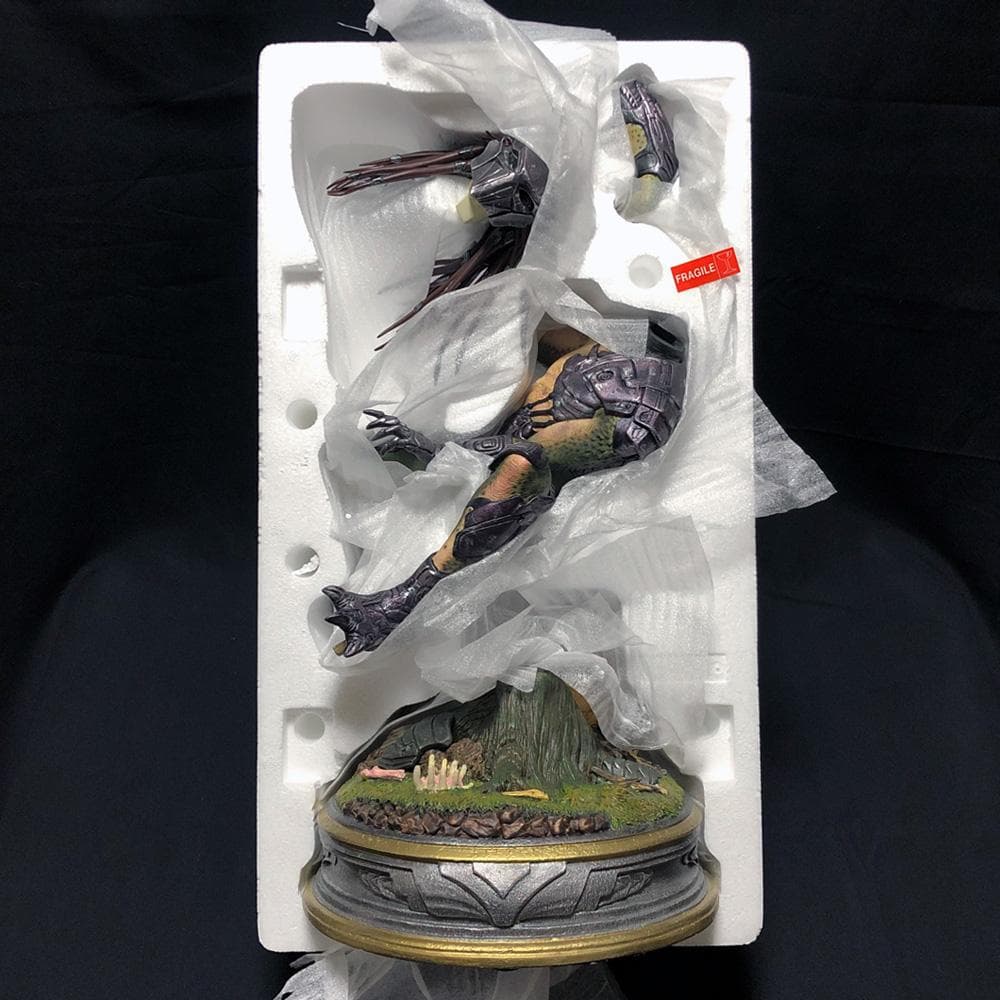 限定版！プレデターズ【ファルコナー・プレデター】マケットスタチュー