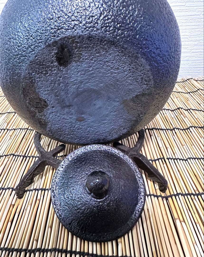 USED品 岩手県奥州 佐秋鋳造所 佐藤守巨造 真作保証 南部鉄瓶 南部