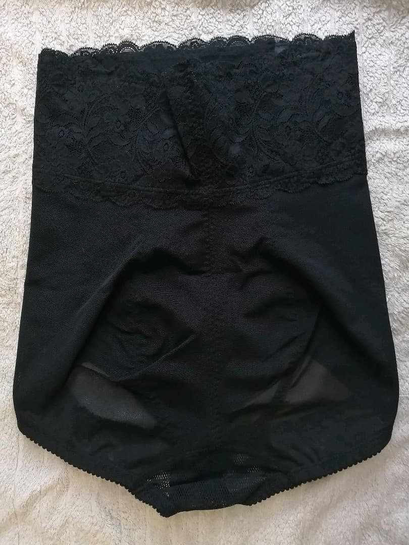 ダイアナ ブラックフォーマル ハイウエストショートガードル