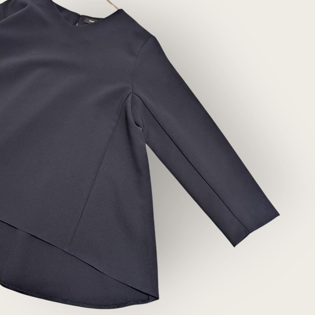 美品 OURHOME アワーホーム きれいめフレアプルオーバー ネイビー L