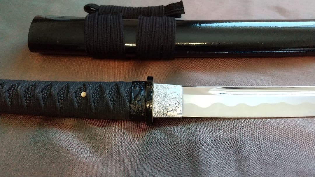 樋入り互の目刃紋】模造刀 舞踊 模擬刀 拵え 喰出し鍔