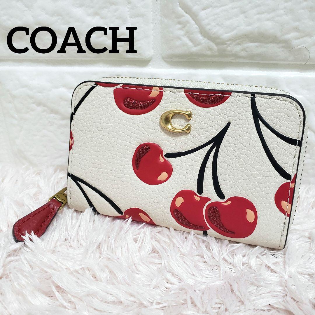 美品 COACH コーチ さくらんぼ チェリー カードケースケース COACH コーチ さくらんぼ チェリー カードケース パスケース 美品