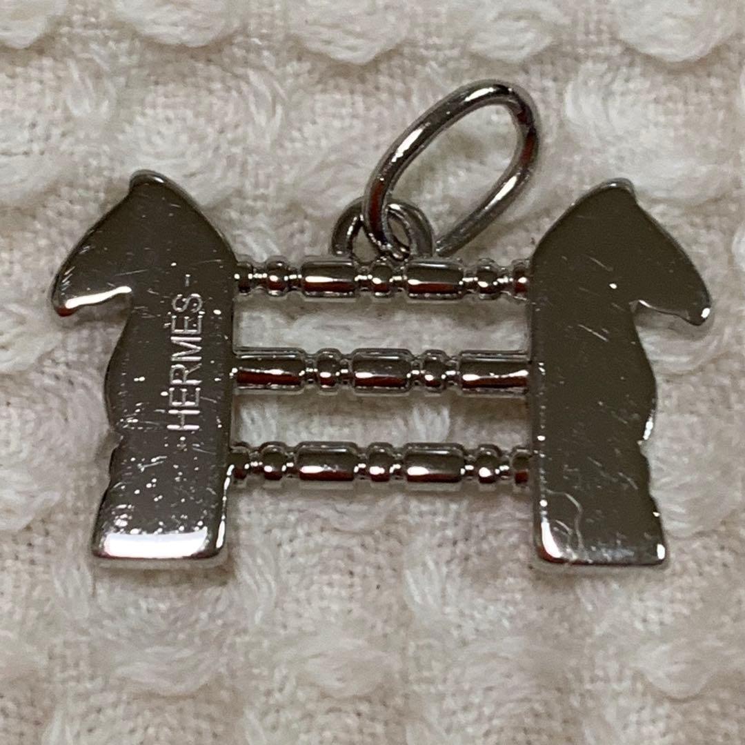 ＊Ladybug‼️さま＊専用　エルメストゥールビヨンチャーム　ソーオブスタークル Ladybug‼️さま＊専用 エルメストゥールビヨンチャーム ソーオブ