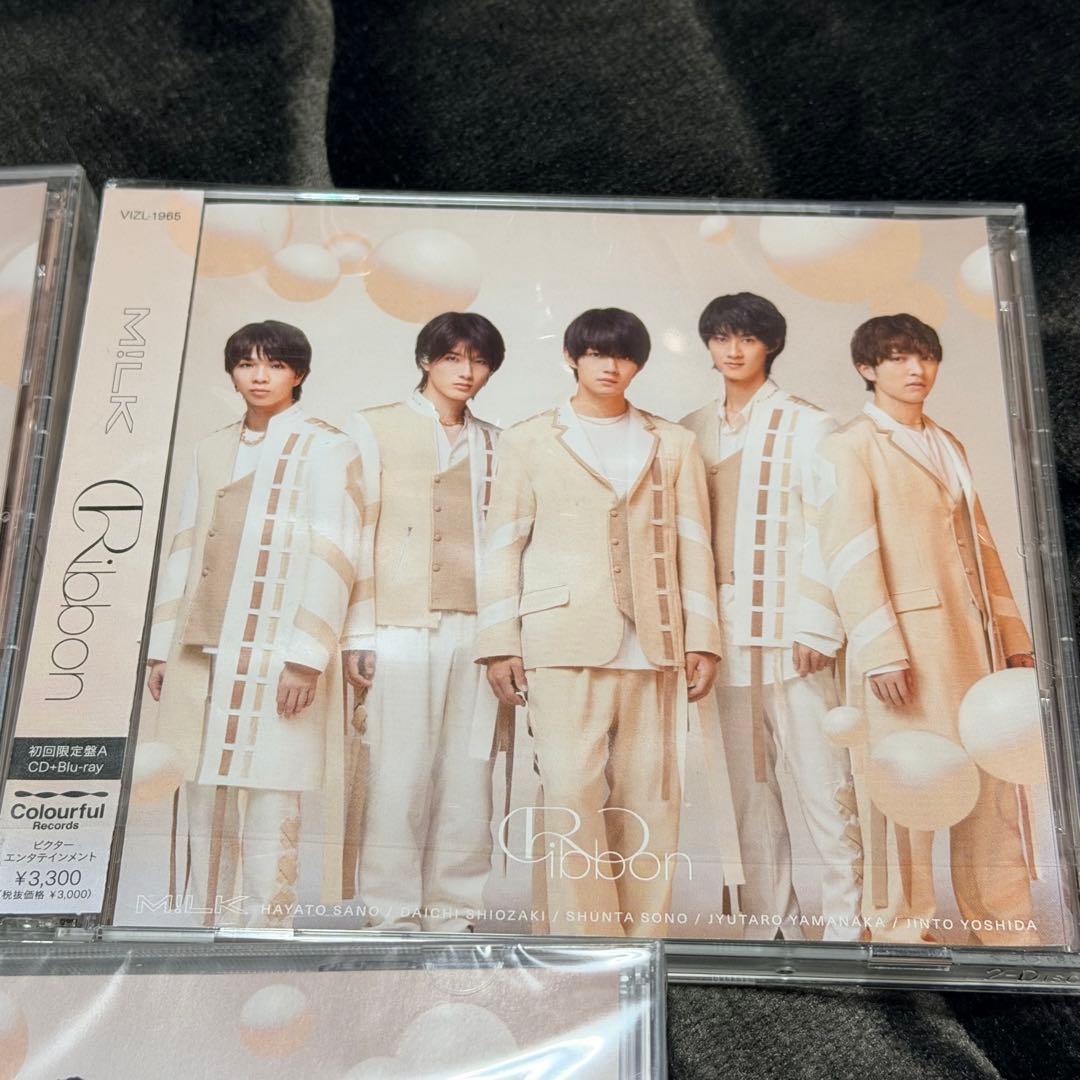 M!LK Ribbon 3形態セット - メルカリ