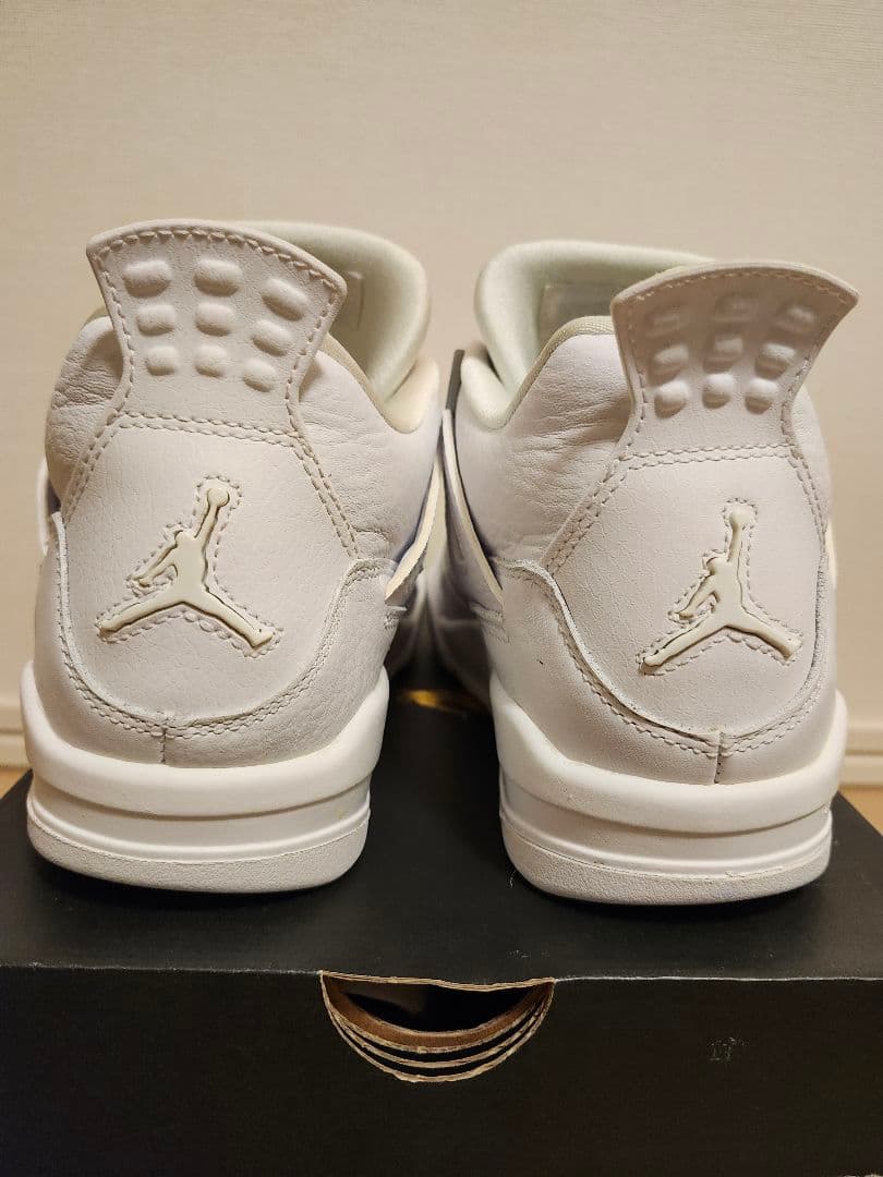 NIKE AIR JORDAN 4 RETRO BG スニーカー 23.5cm