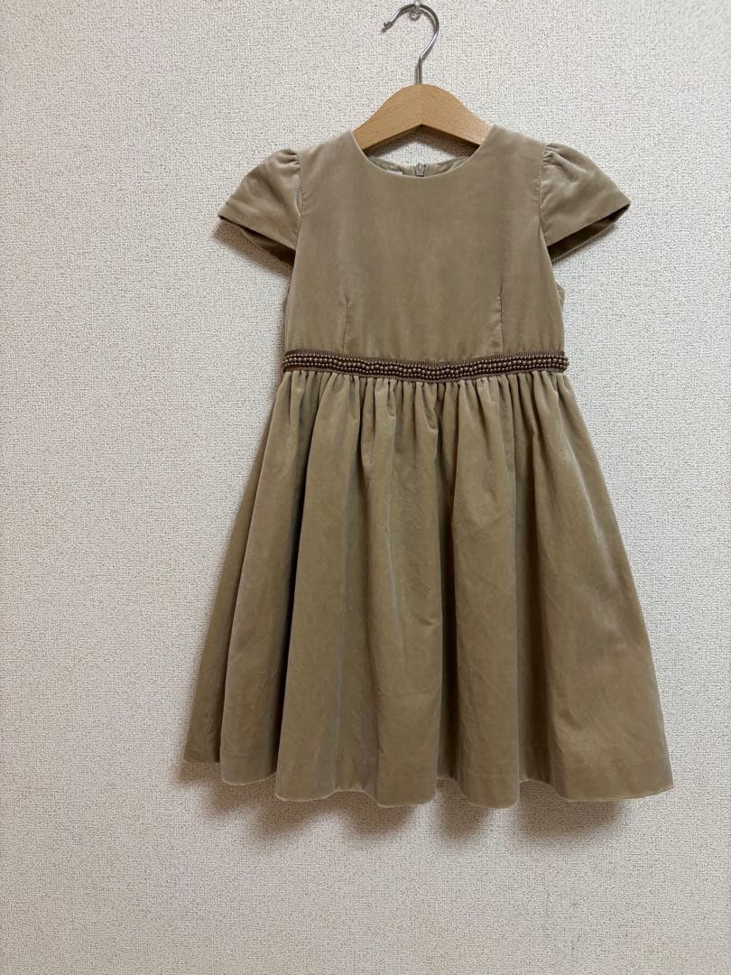 グッチ　ベージュ 半袖 ベロア風ワンピース ゴールドフレームボタンプリーツ半袖ワンピース(1 ベージュ): PEACH