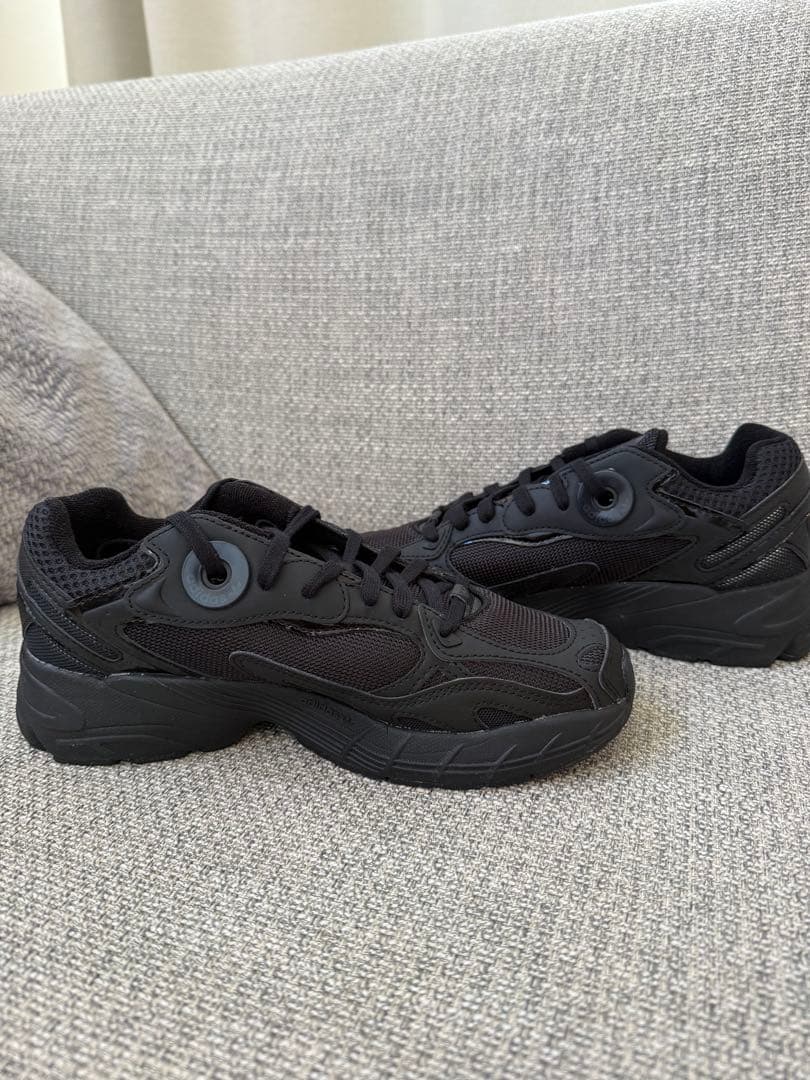 【新品】adidas ASTIR W アディダス アスターW 23.5cm