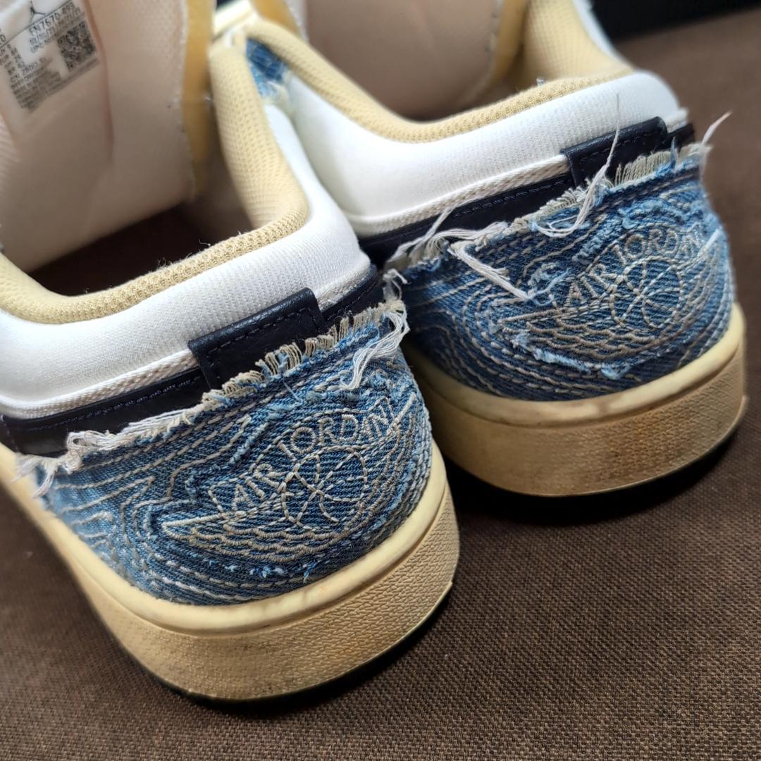 シューズ(男性用) 28.0cm Nike Air Jordan 1 Low SE US10