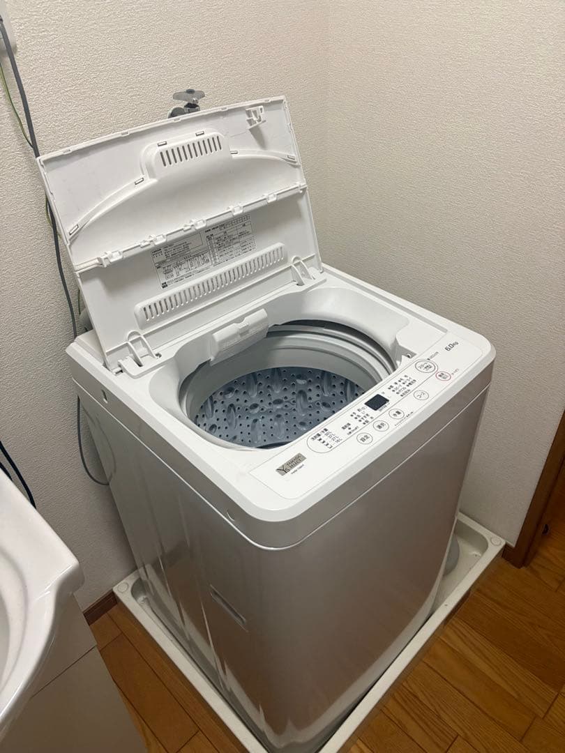 【送料込み】ヤマダセレクト 2021年製 洗濯機本体 6kg ホワイト 茨城県神栖市】YAMADA SELECT（ヤマダセレクト） 2021年製 洗濯機 YWM